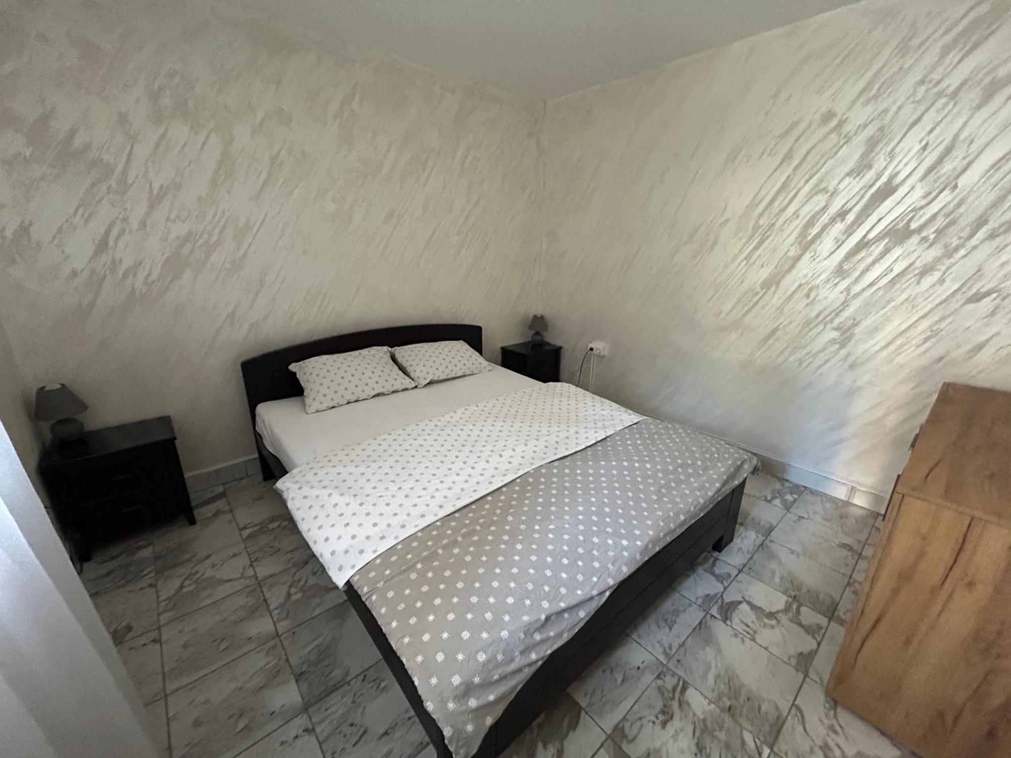 Sweet White In City Belgrade Exterior photo